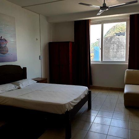 Guest House Mangui Baxu Rooms & Apartment Tarrafal  Esterno foto