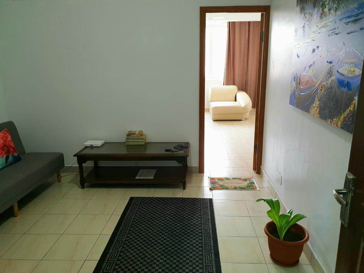 Guest House Mangui Baxu Rooms & Apartment Tarrafal  Esterno foto