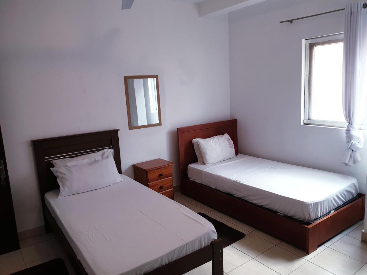 Guest House Mangui Baxu Rooms & Apartment Tarrafal  Esterno foto