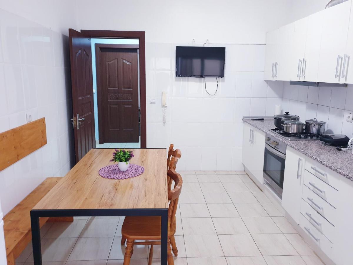 Guest House Mangui Baxu Rooms & Apartment Tarrafal  Esterno foto